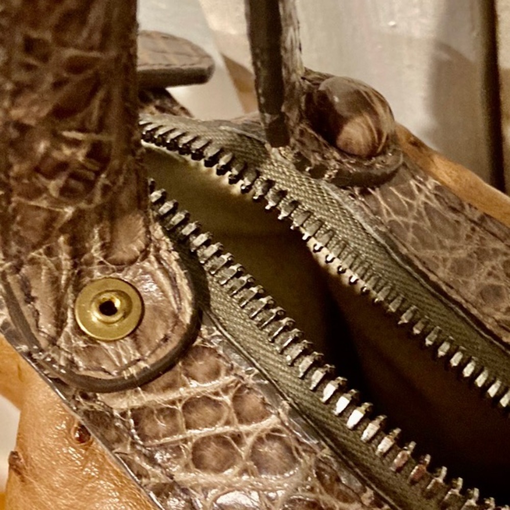 Bottega Veneta Runway Crocodile Ostrich Noce Bag - Picture 16 of 16